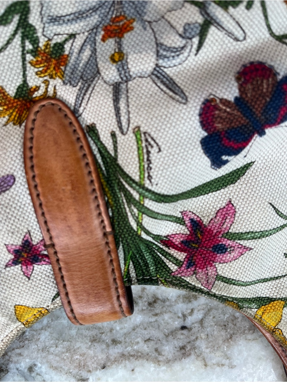 Gucci Flora 2 Handle Purse Canvas Leather Multi Color & Colorful Floral GoldRARE - Picture 13 of 15